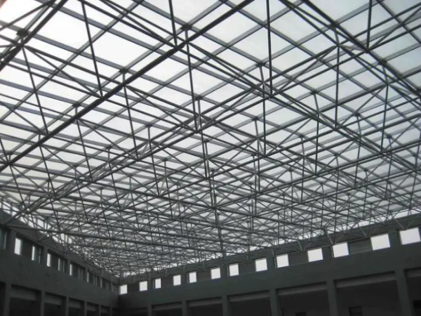 连云港好的网架公司标准有哪些？